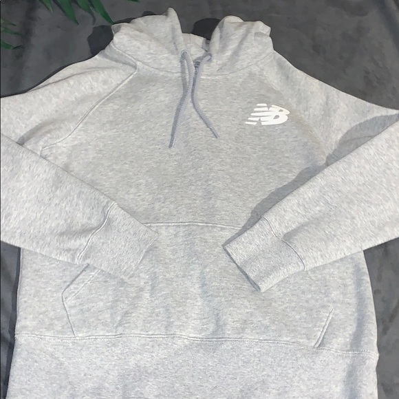 New balance hoodie